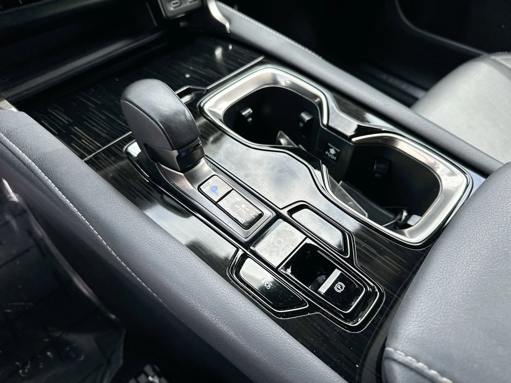 Used 2024 Caviar Lexus RX 350 image 18