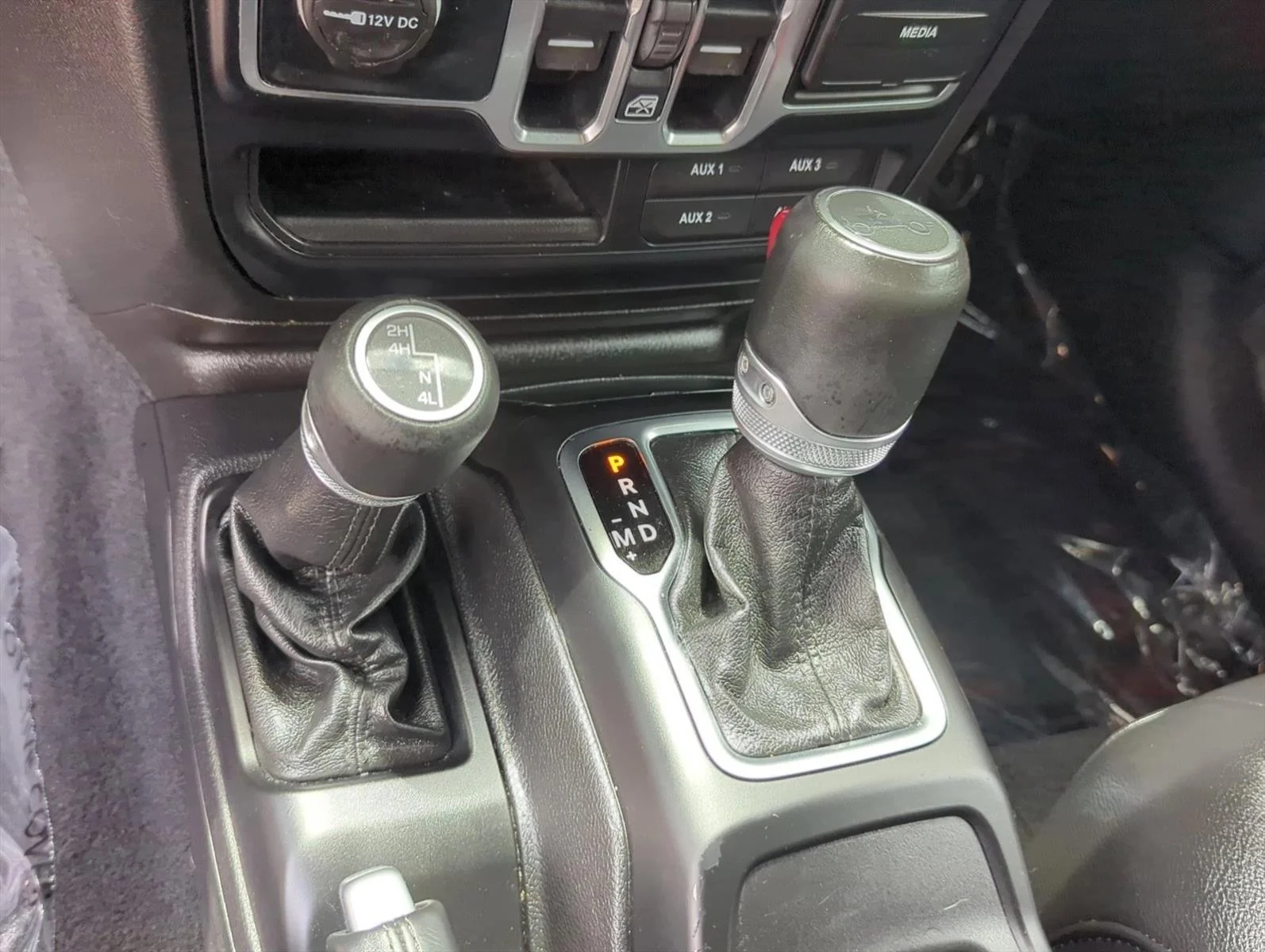 Used 2019 Firecracker Red Clearcoat Jeep Sahara Altitude image 22