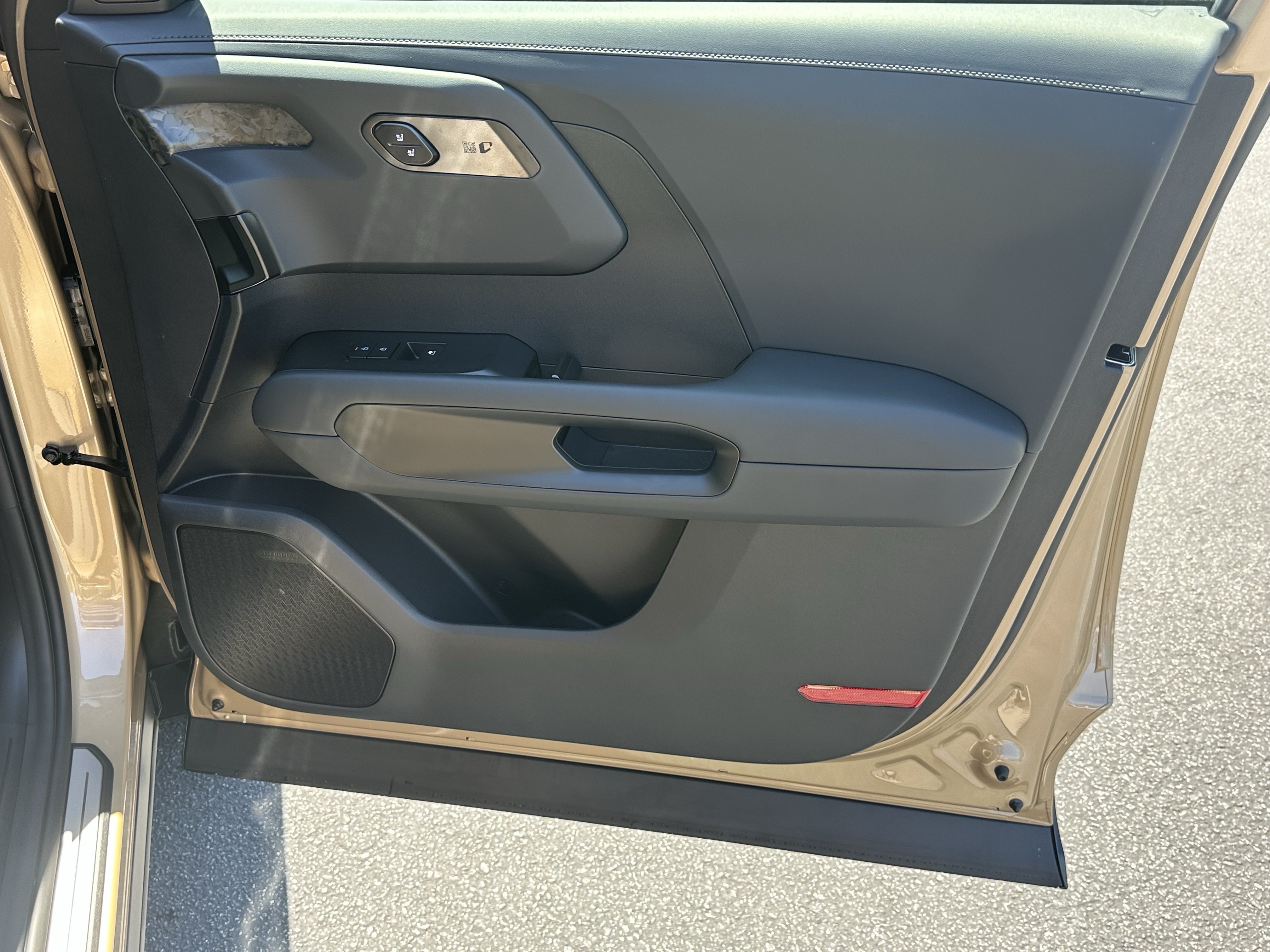 New 2027 Terrain Brown Matte Kia X-Pro SX Prestige image 15