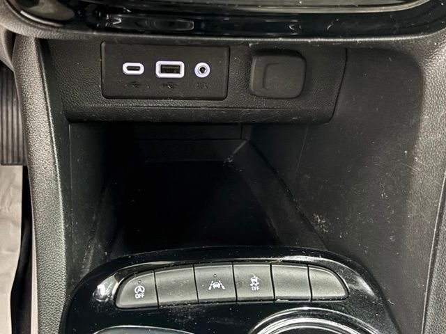 Used 2023 Gray Buick Preferred image 25