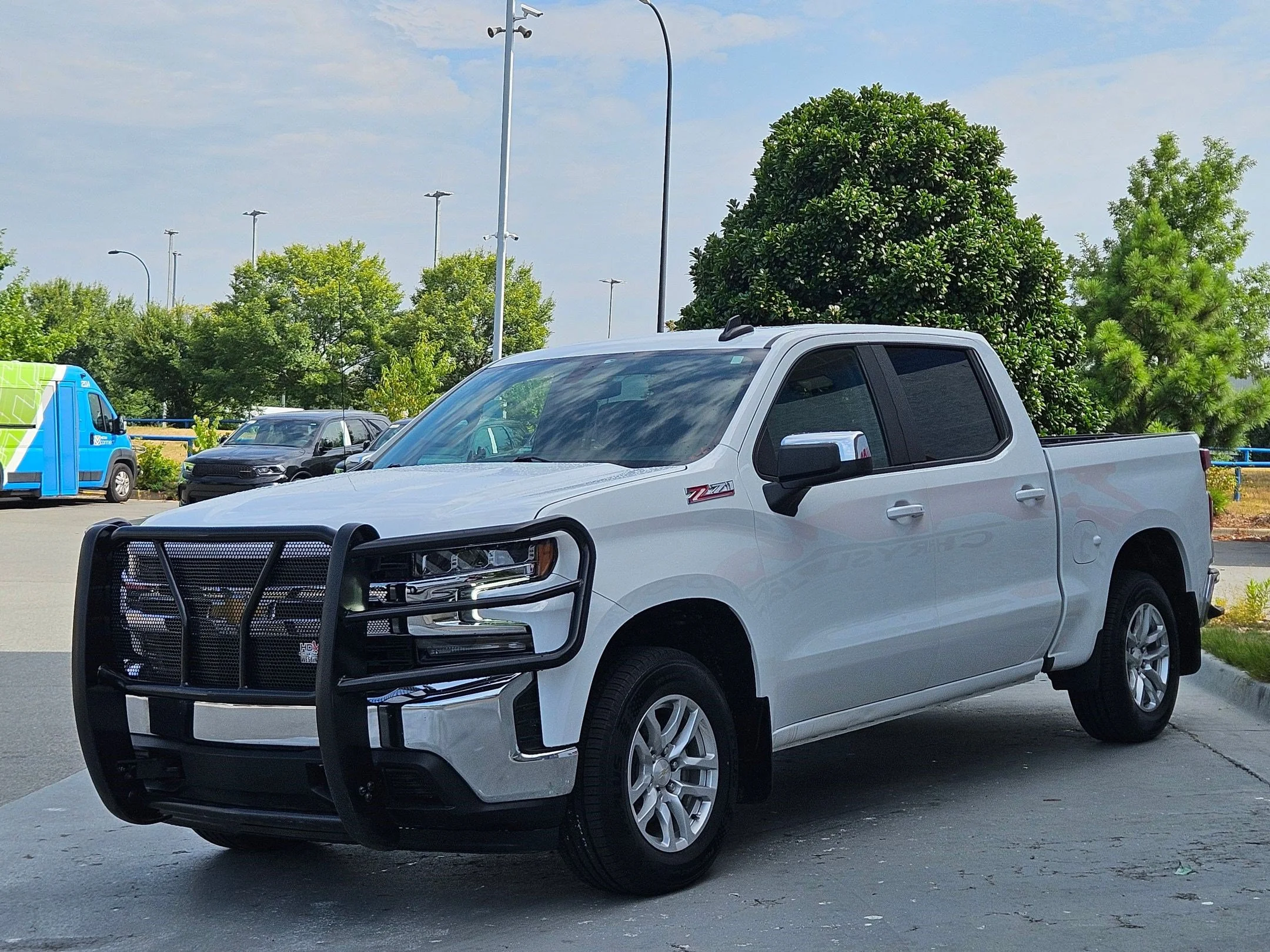 Used 2021 Summit White Chevrolet LT image 3