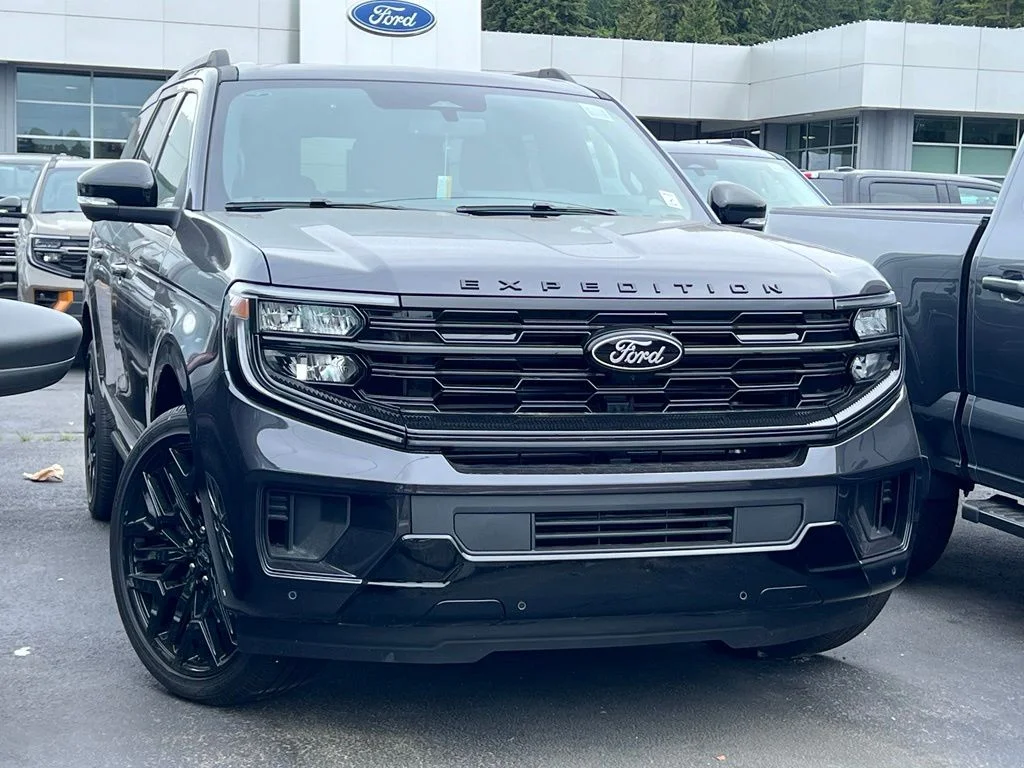 New 2026 Dark Matter Gray Metallic Ford Platinum® image 1