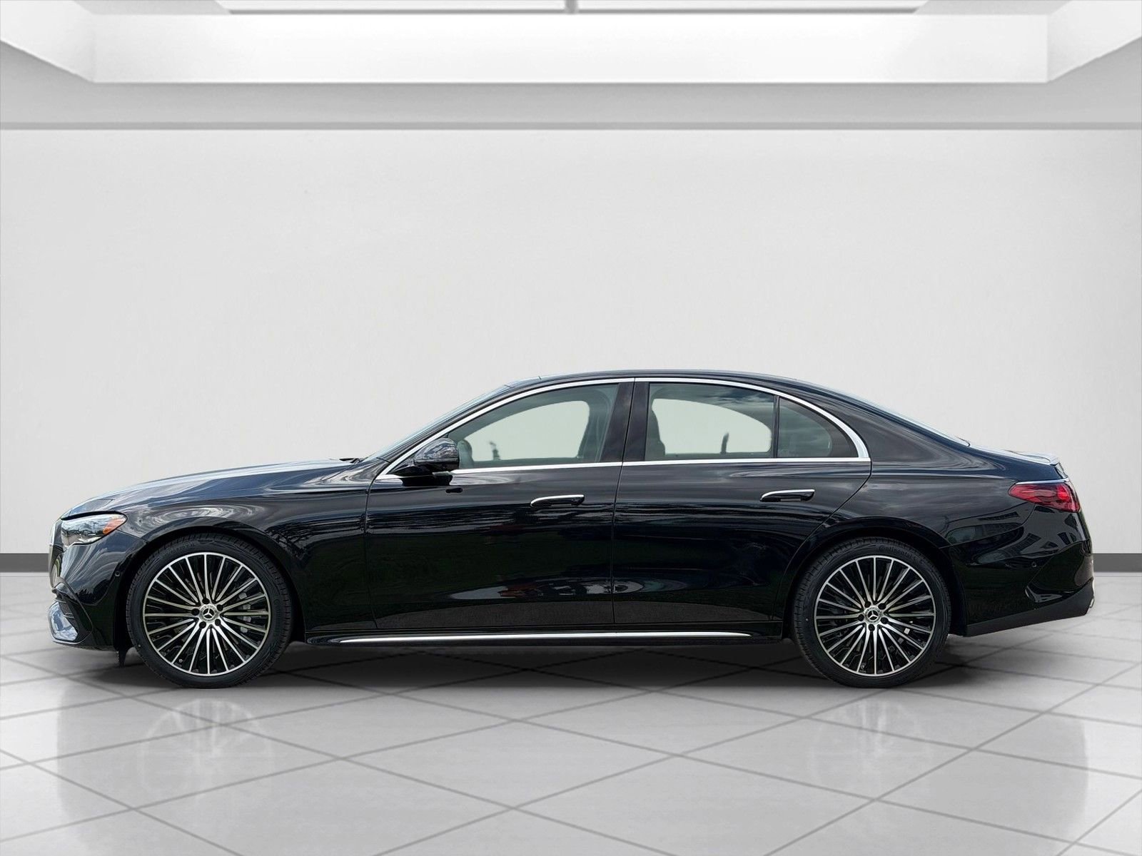 New 2026 Obsidian Black Metallic Mercedes-Benz E 450 image 27