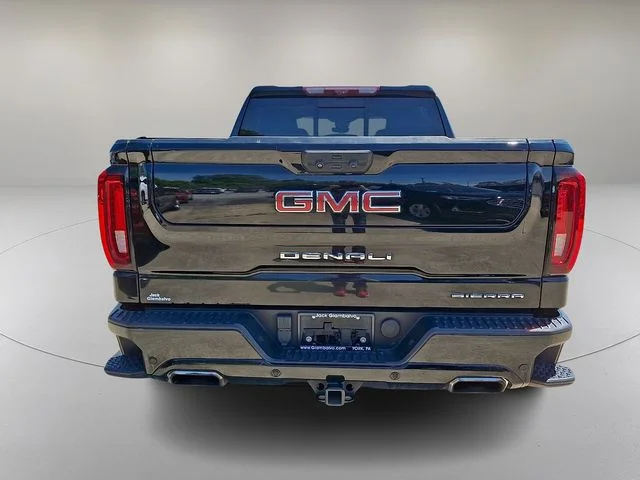 Used 2023 Black GMC Denali image 9