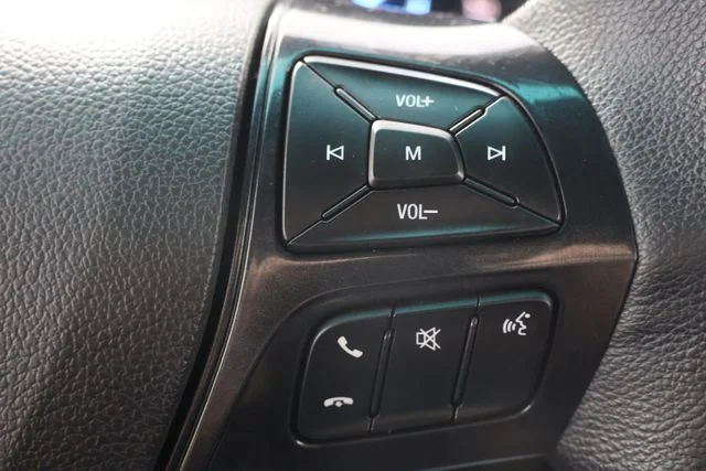 Used 2017 Silver Ford XLT image 12