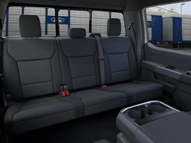New 2026 Oxford White Ford XLT image 11