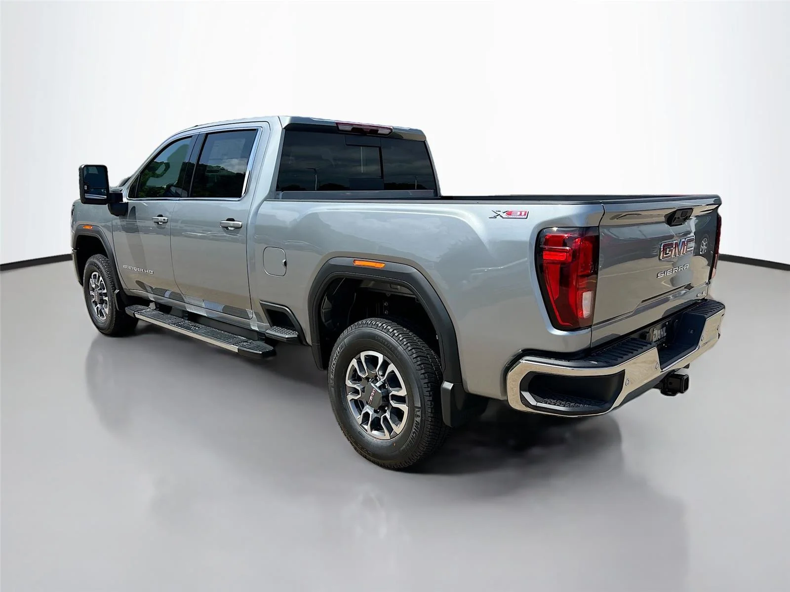 2026 GMC Sierra 3500HD SLE - Photo 10