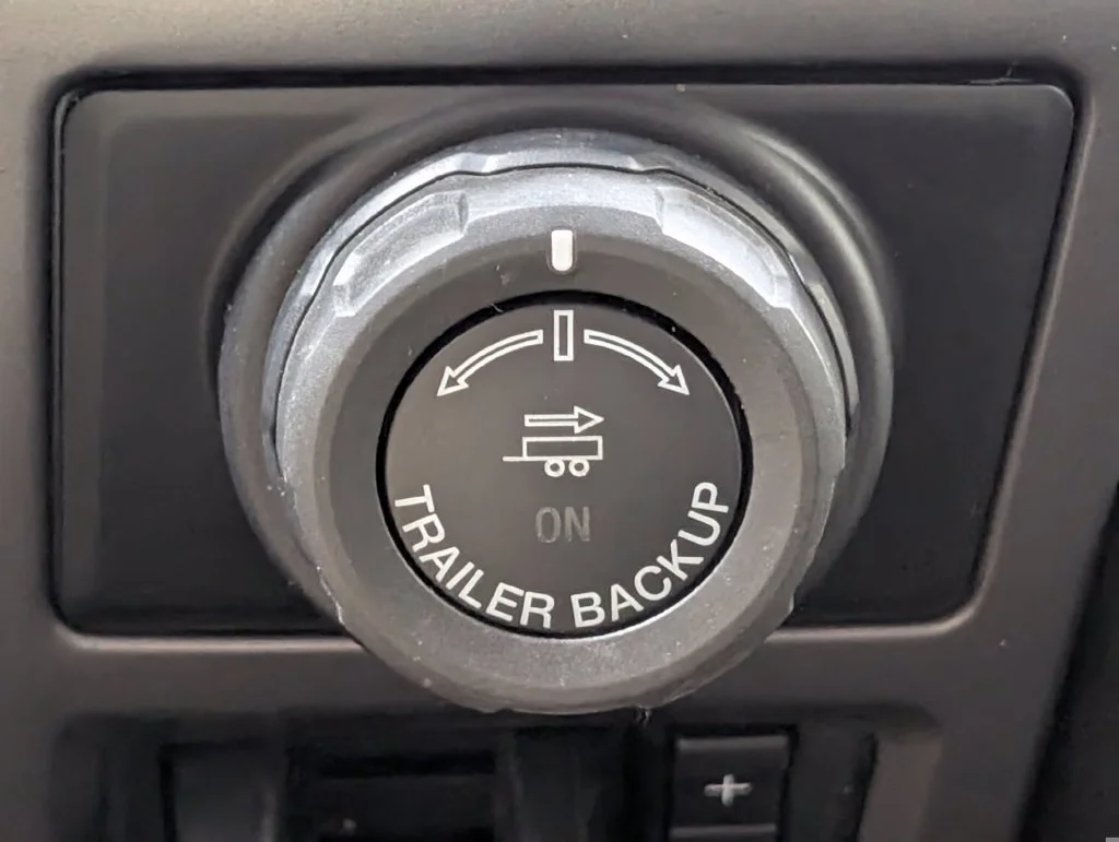 Used 2020 Oxford White Ford XLT image 6