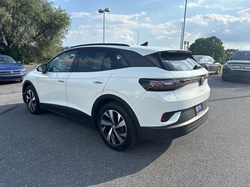 Certified Used 2024 Pure White Volkswagen Standard image 20
