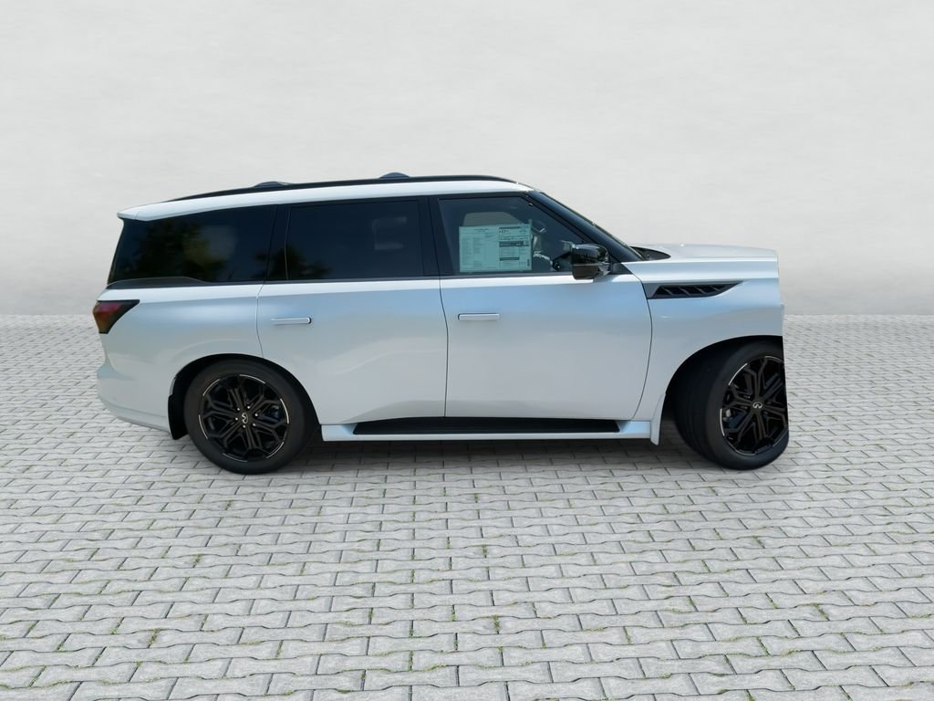 New 2027 RADIANT WHITE INFINITI Sport 4WD image 9