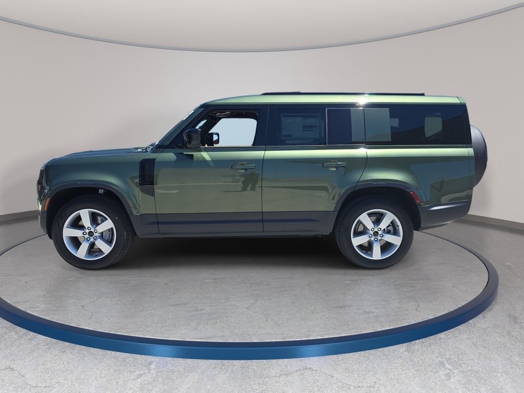 New 2026 Woolstone Green LAND ROVER S image 8