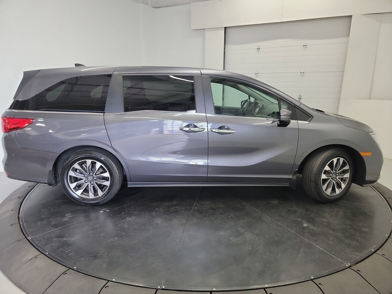 2023 Honda Odyssey EX-L - Photo 41