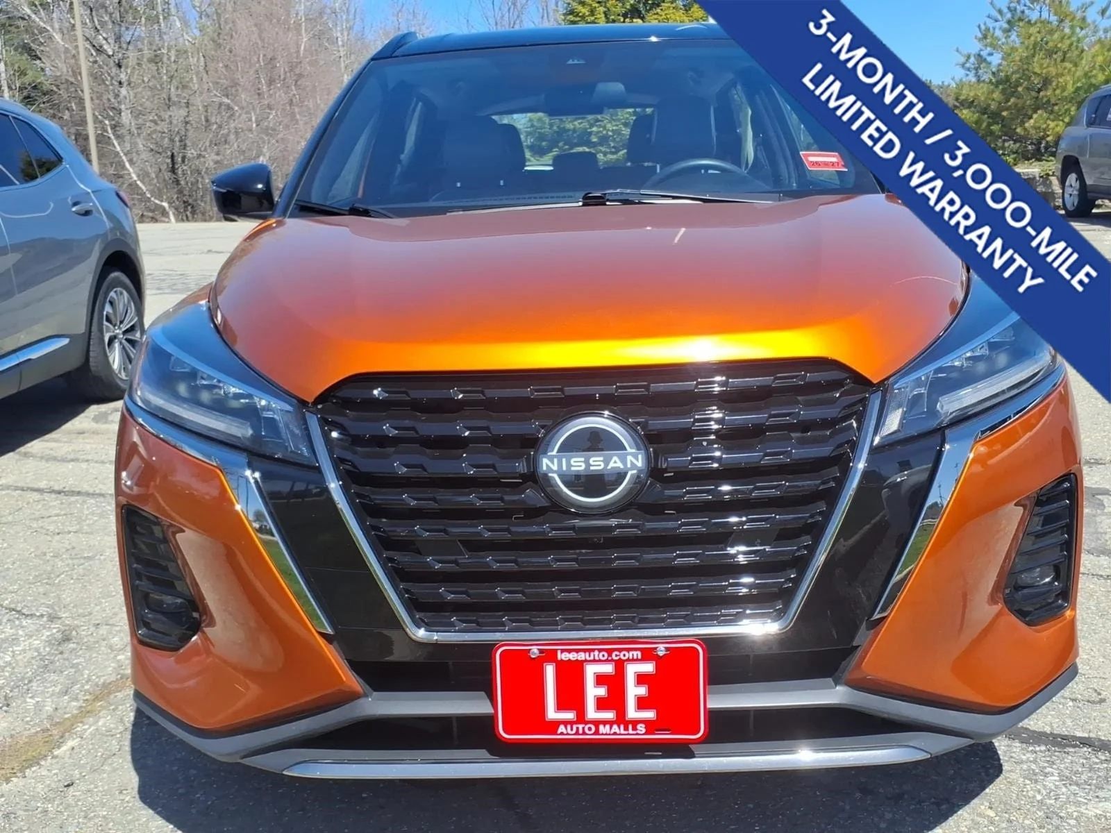 Used 2023 Orange Metallic Nissan SR image 2