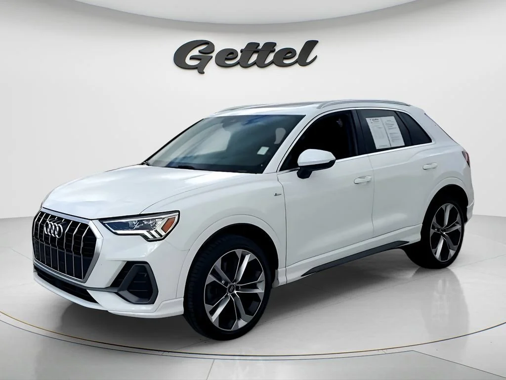 2020 Audi Q3 45 TFSI S Line Premium Plus quattro's photo
