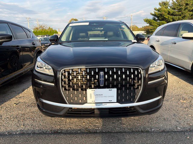 Used 2024 Black Lincoln Grand Touring image 2