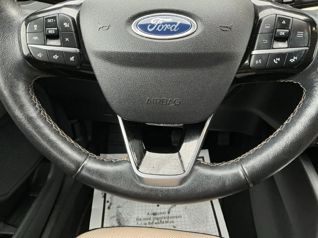Used 2021 Blue Ford Titanium image 19