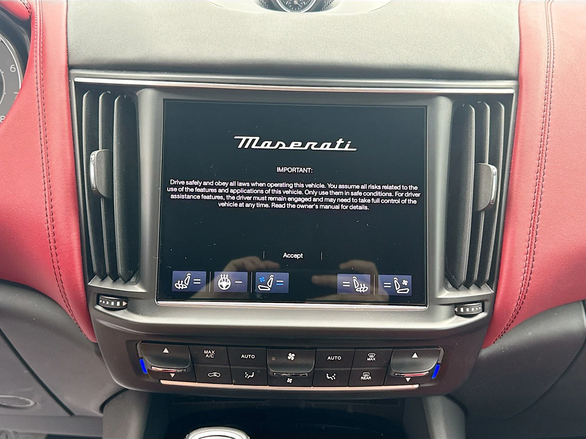 Used 2022 Bianco Maserati GT image 30