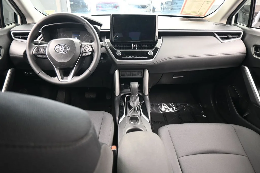 Used 2024 Pearl Toyota LE image 36