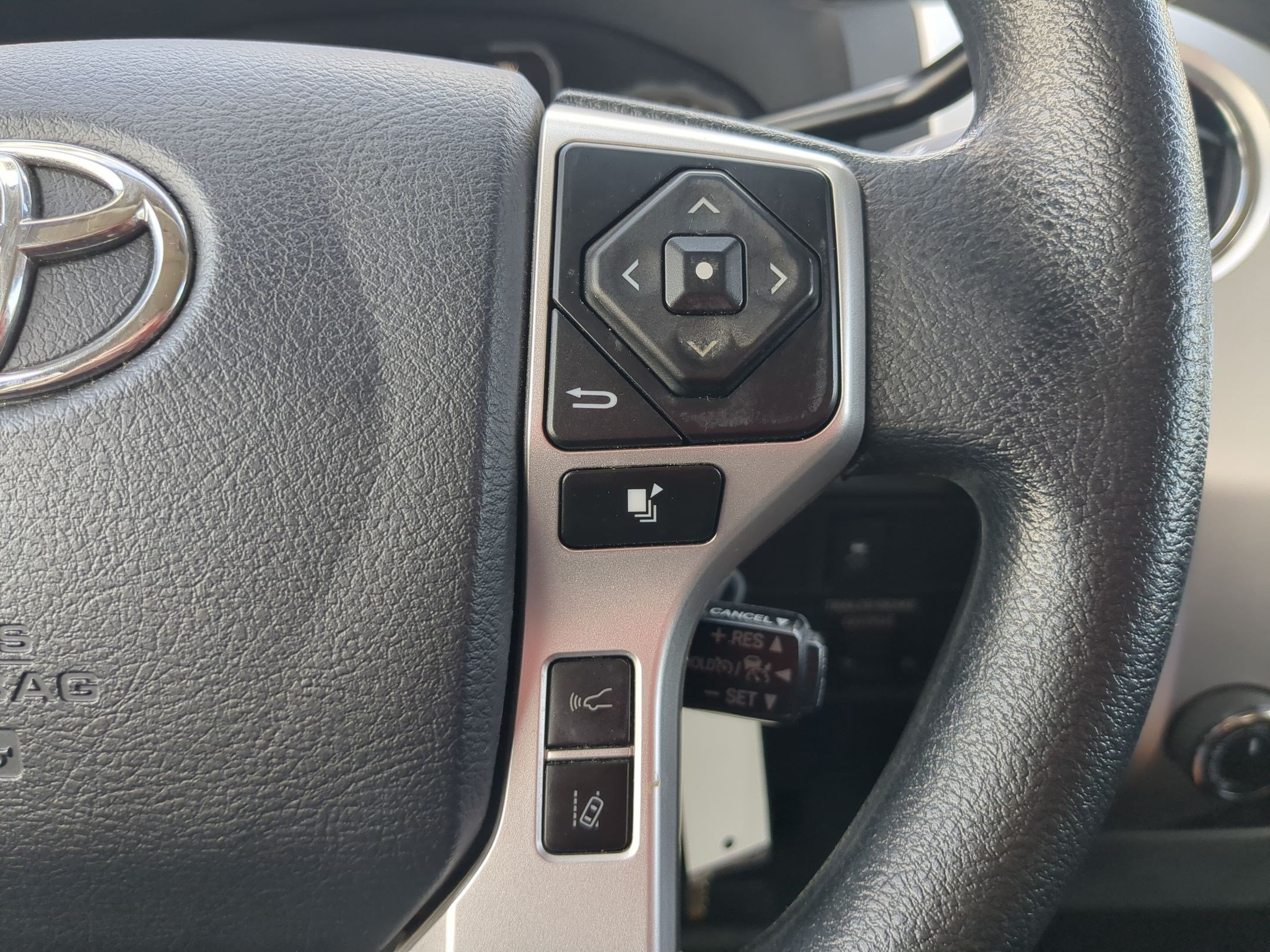 2018 Toyota Tundra SR5 - Photo 19