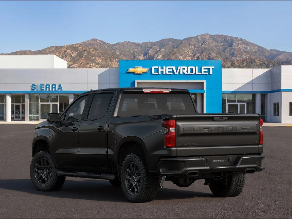 2026 Chevrolet Silverado 1500 LT Trail Boss - Photo 2