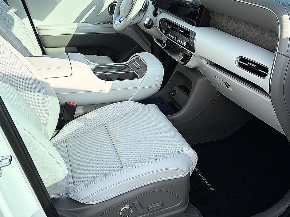 Certified Used 2026 Creamy White Pearl Hyundai Limited image 19