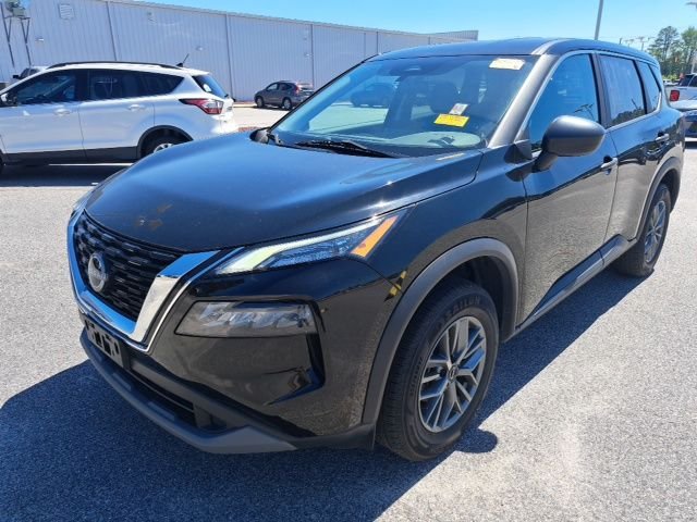Used 2023 Black Nissan S image 2