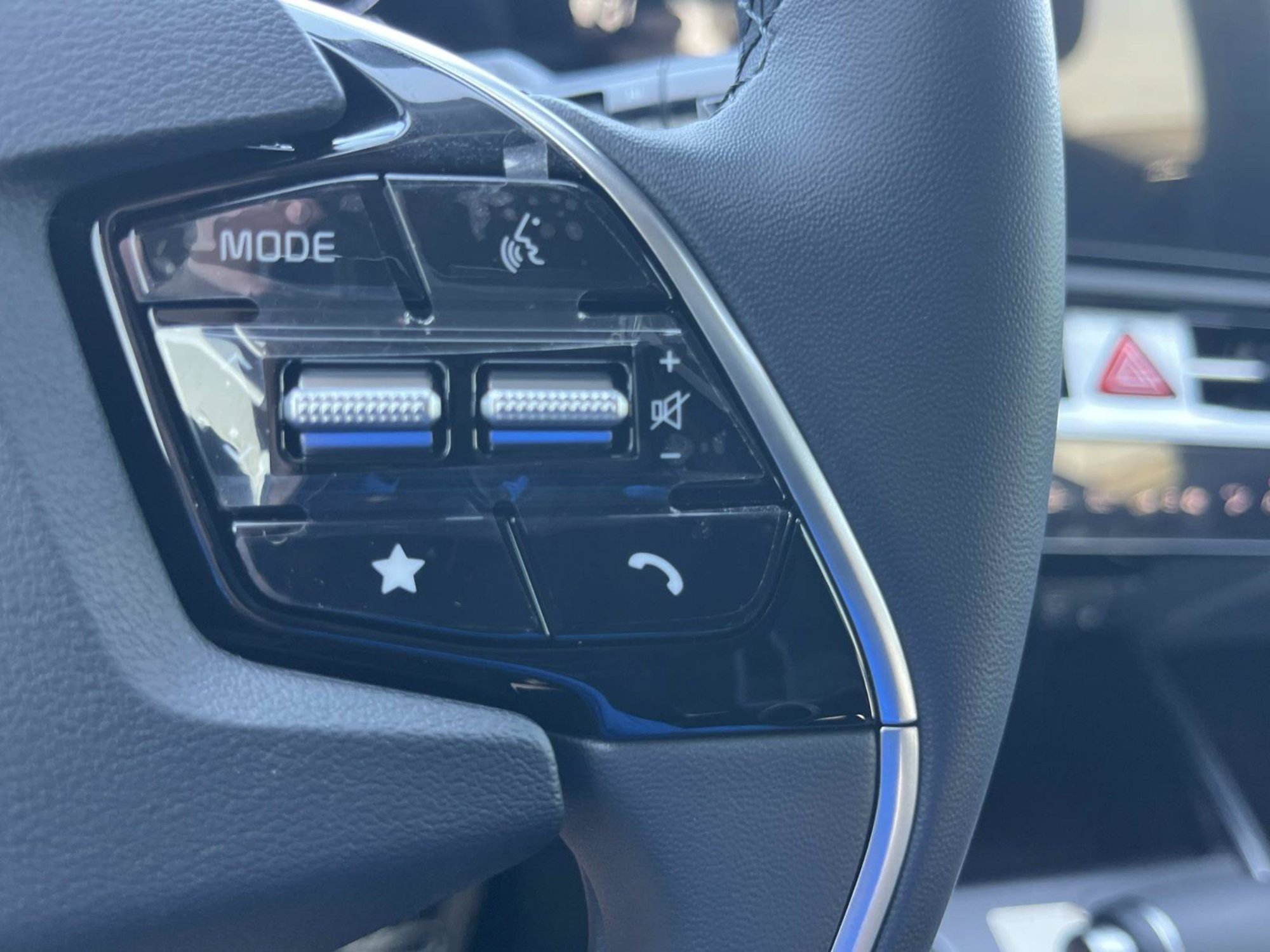 New 2026 Mineral Blue Kia EX image 27