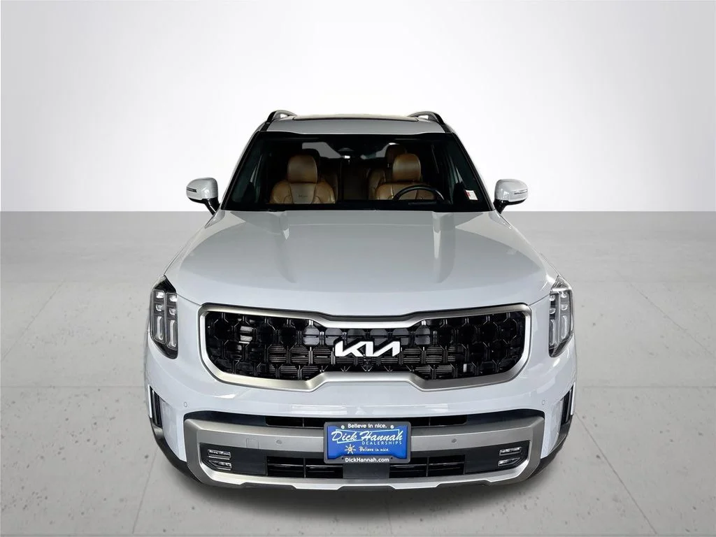 Certified Used 2023 Gray Kia SX-Prestige X-Pro image 3