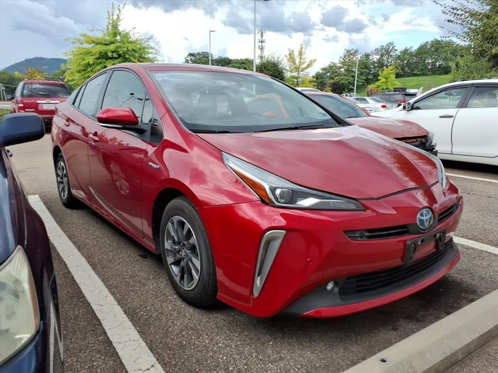 Certified Used 2022 Red Toyota XLE image 2