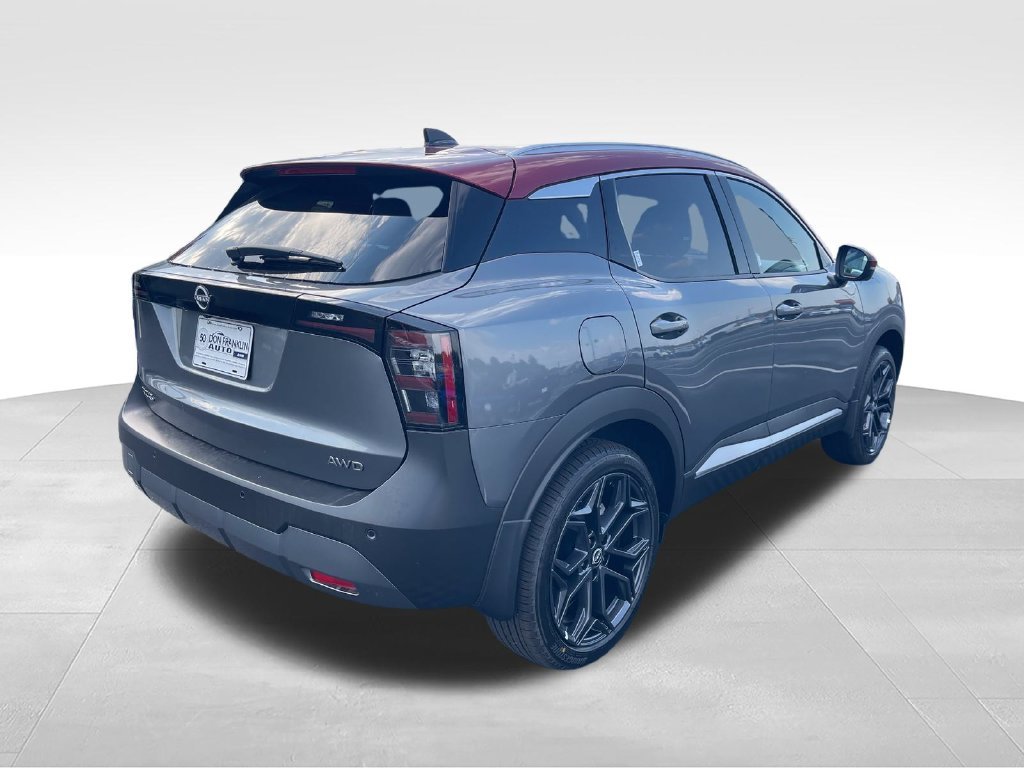 New 2027 Gray Nissan SR image 5