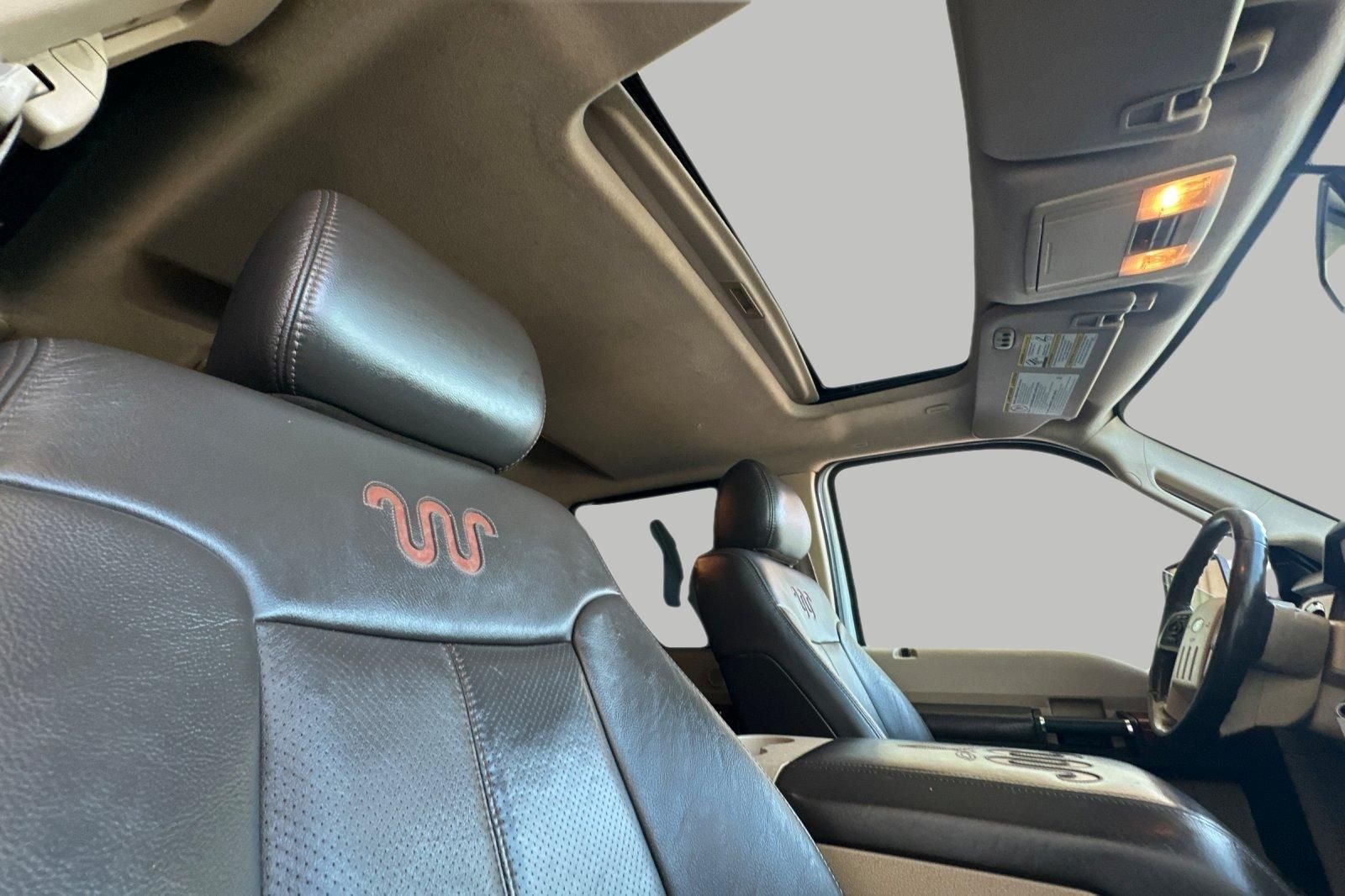 Used 2016 White Ford King Ranch image 16