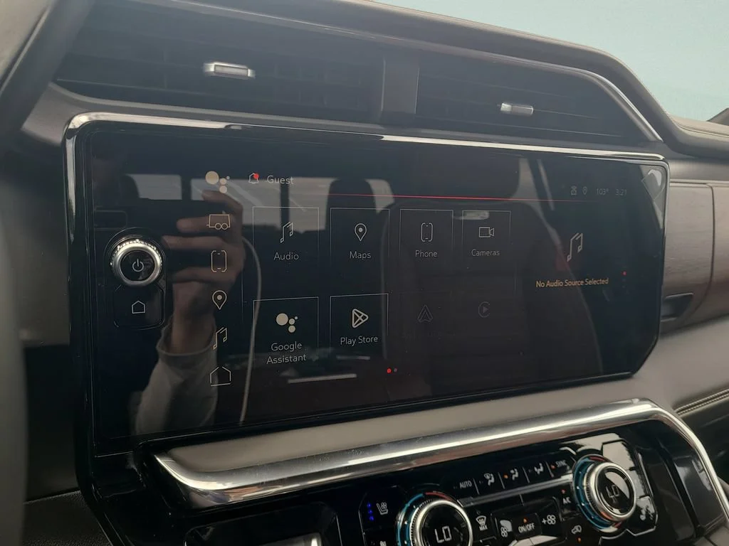 New 2026 Glacier White Tricoat GMC Denali Ultimate image 13