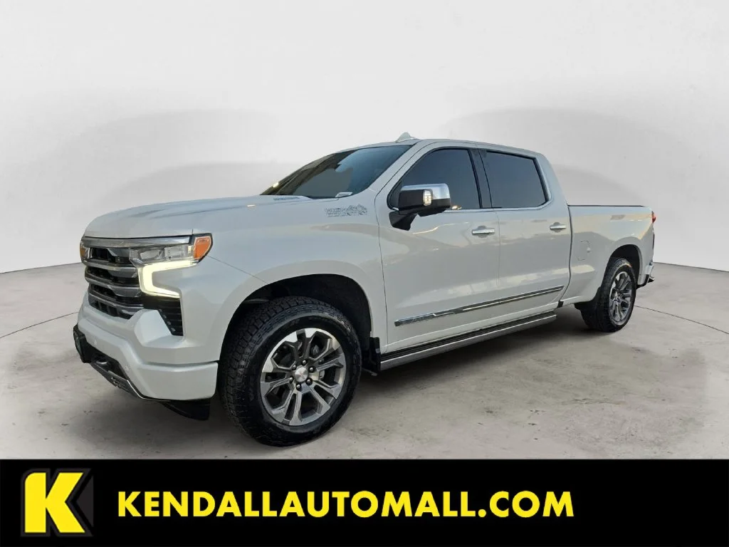 Used 2025 Beige Chevrolet High Country image 1