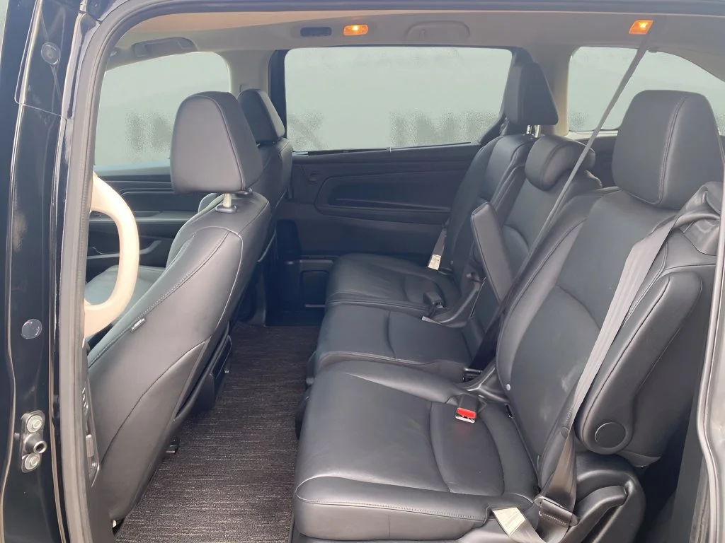 Used 2025 Black Honda EX-L image 10
