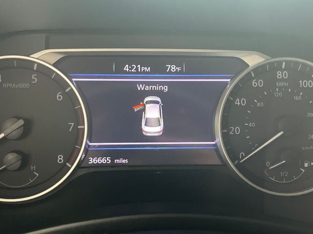 Used 2024 Gray Nissan SR image 18
