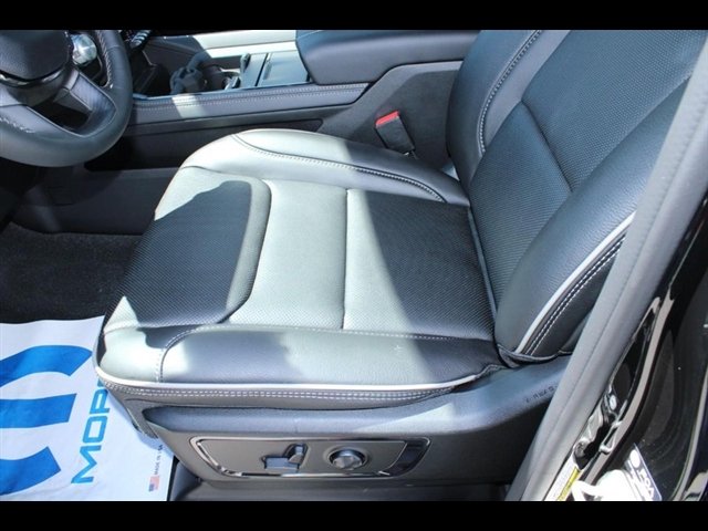 Used 2024  RAM Limited image 22