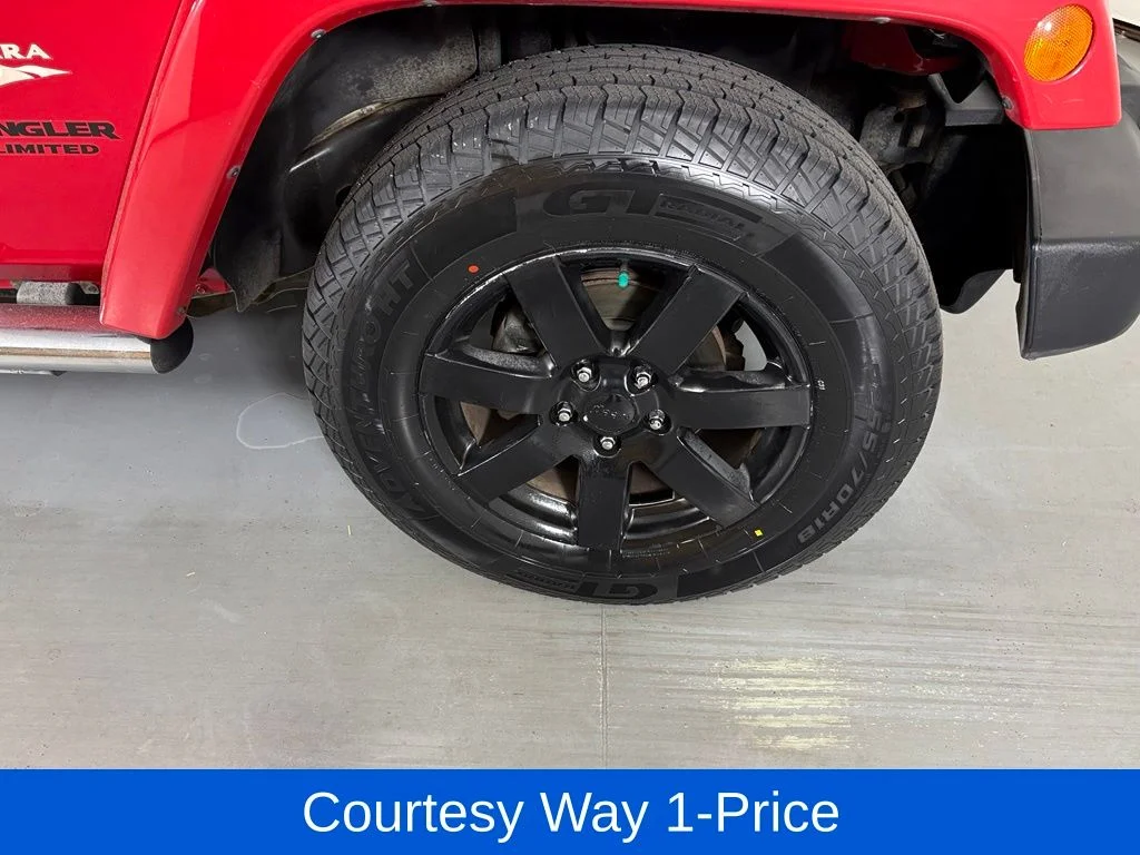 Used 2013 Red Jeep Unlimited Sahara image 13