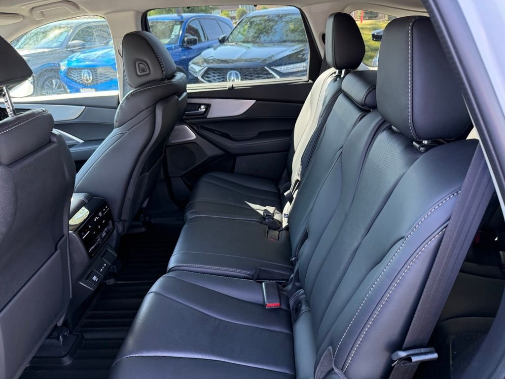 2026 Acura MDX Technology Package - Photo 15