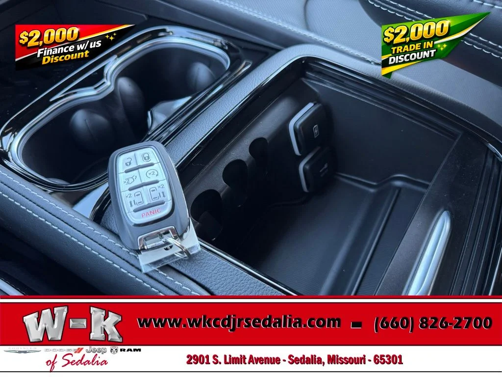 2026 Chrysler Pacifica Limited - Photo 25