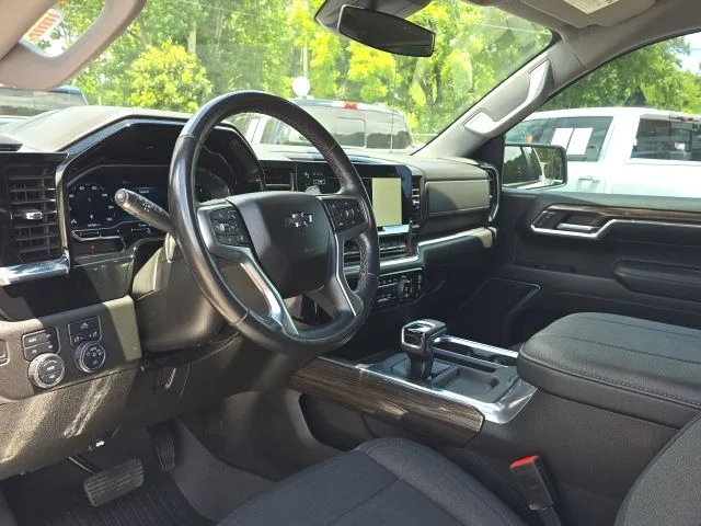 Used 2023 White Chevrolet RST image 23