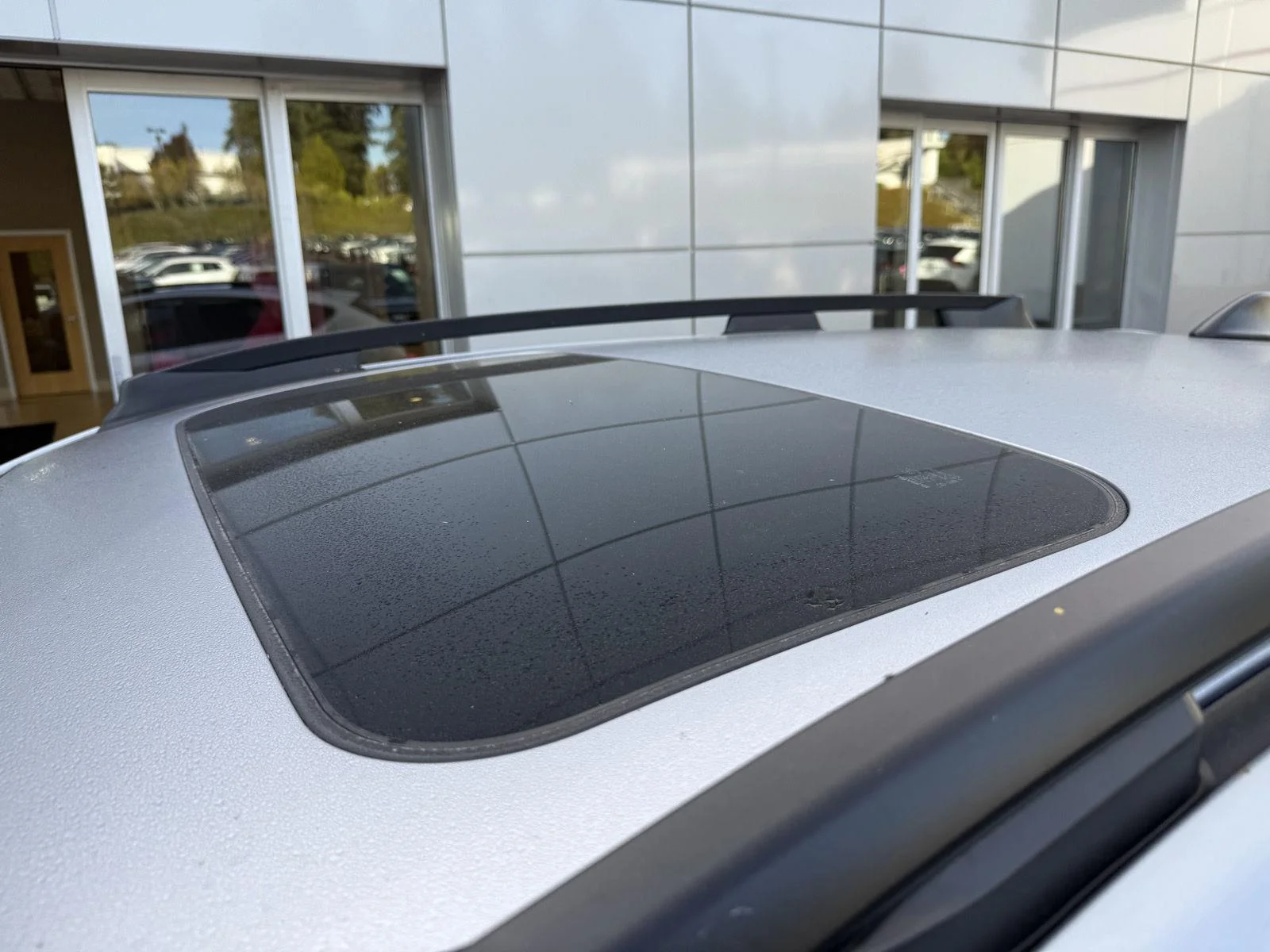 Used 2024 Ice Silver Metallic Subaru Premium image 9