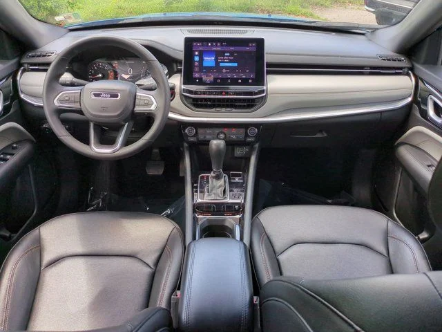 Used 2024 Blue Jeep Limited image 15