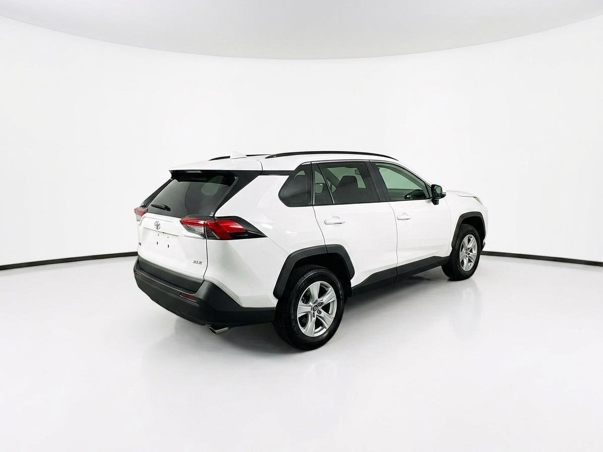 Used 2020 Super White Toyota XLE image 8