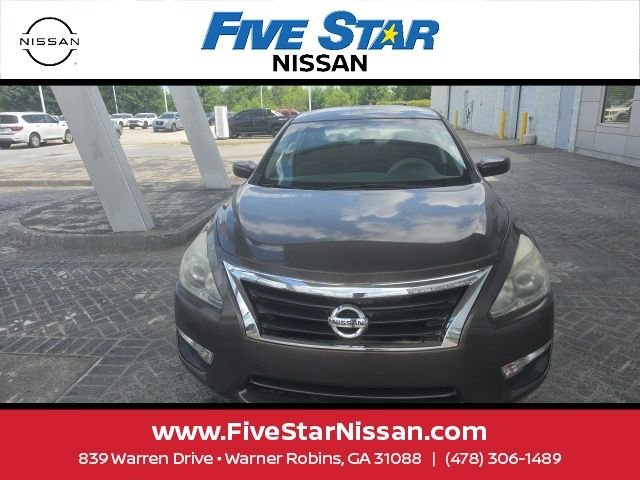 Used 2014 Gray Nissan 2.5 S image 2