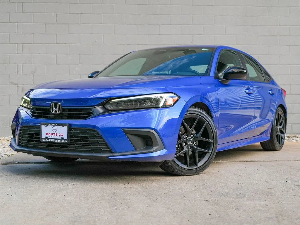 2024 Honda Civic Sport CVT's photo