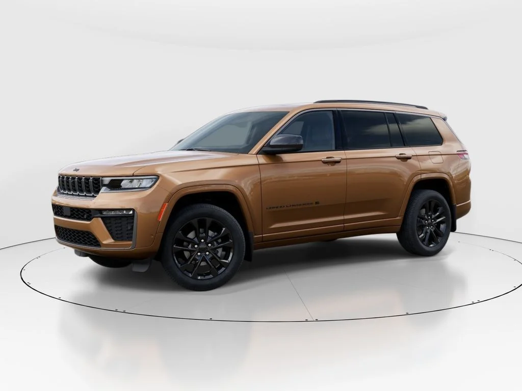 New 2026 Copper Shino Metallic Clear-Coat Exterior Paint Jeep Limited Reserve image 2