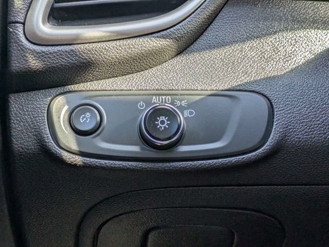 Used 2018 Silver Chevrolet LS image 23