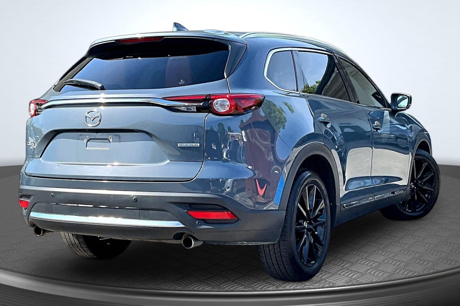 Used 2023 Gray Mazda Carbon Edition image 5