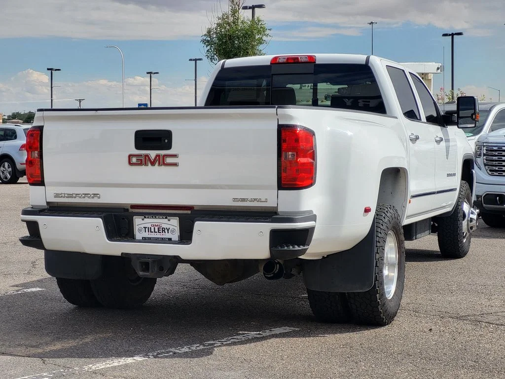 Used 2016 SUMMIT WHITE GMC Denali image 7