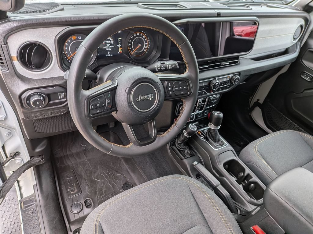 Used 2024 White Jeep Sport image 16